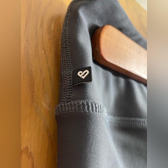 Silver icing tights. Grey. Size small. - Picture 4 of 4